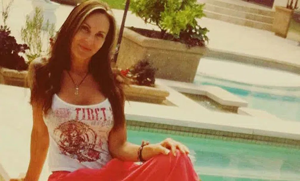 Elaine's Love Story with Tommy Lee