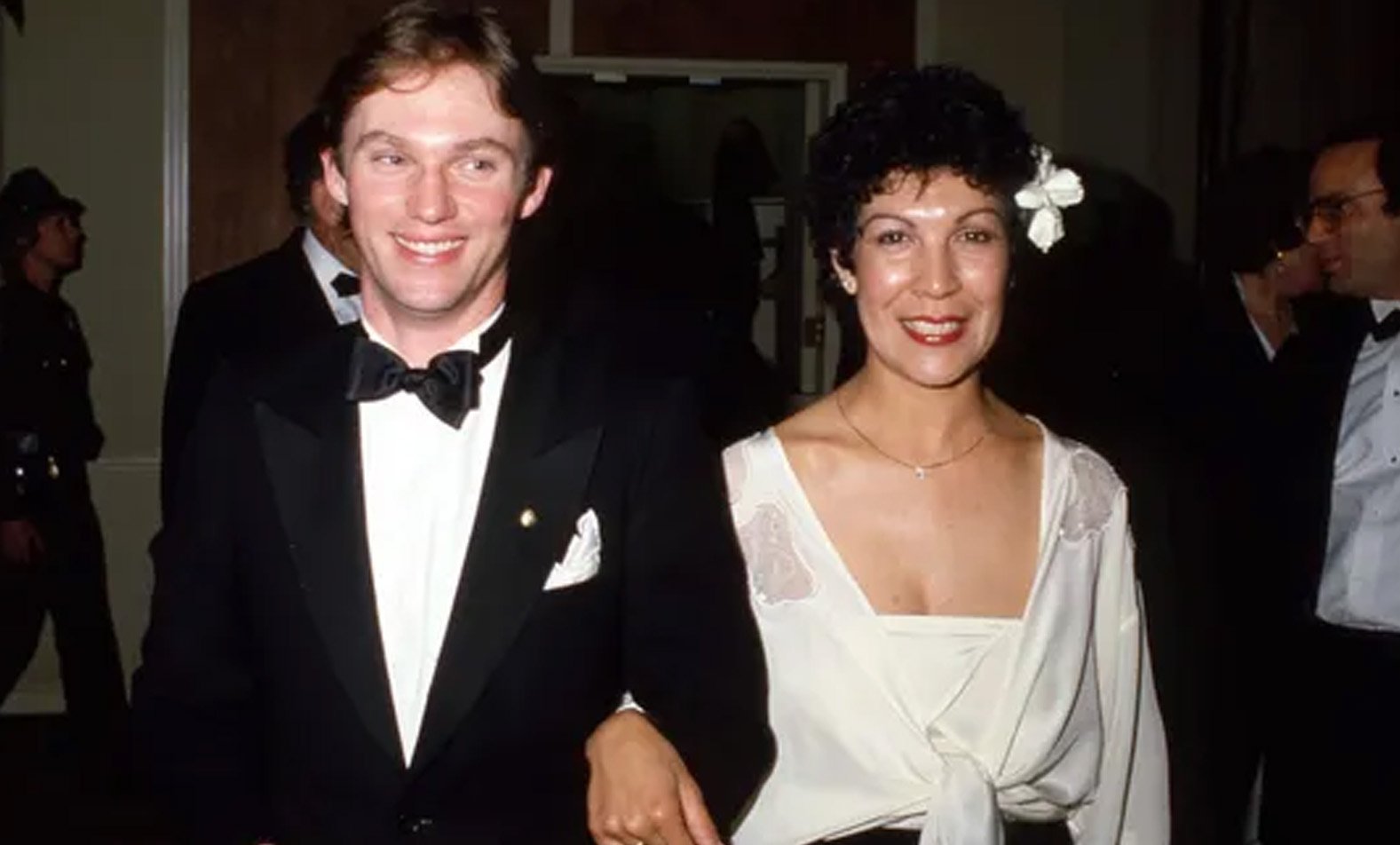 How Alma Gonzales Met Richard Thomas