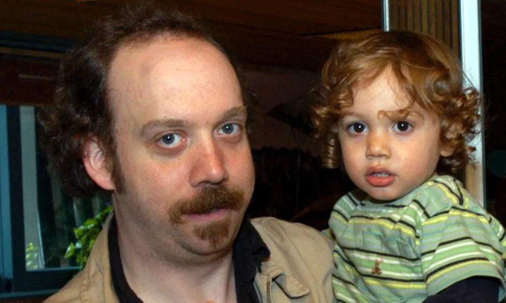 Paul Giamatti as Samuel’s Father