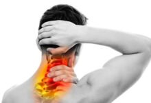 Pinched Nerve in Neck Symptoms: What They Mean and When to Get Help 