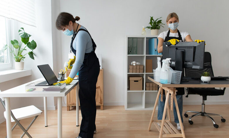How to Keep Office Kitchens and Break Rooms Clean
