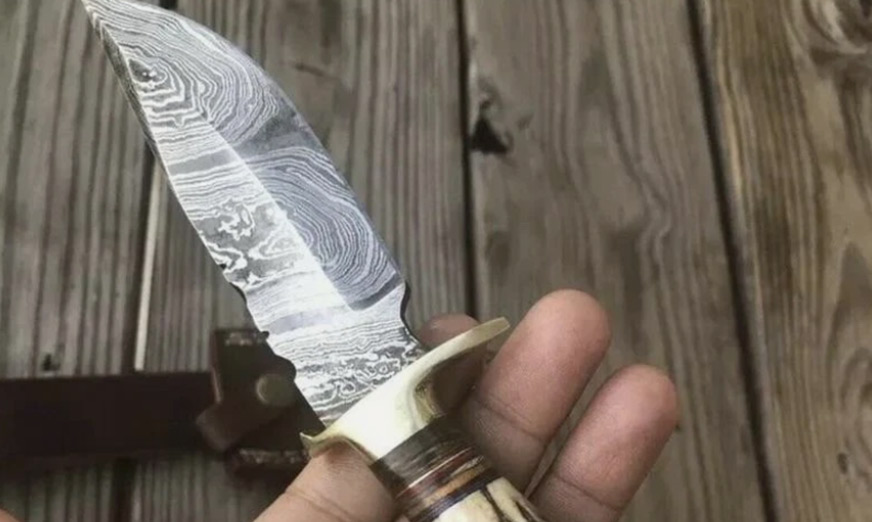 7 Benefits of Damascus Knives