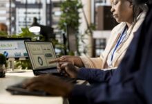 How Small Businesses Can Build a Cash Flow Plan for Uneven Revenue