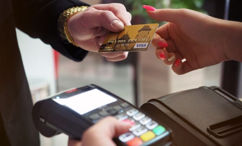 Why Small Businesses Use Virtual Terminals for Phone and Remote Payments